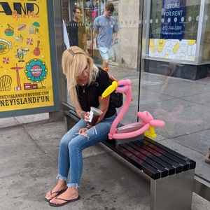 Meet your Posher, Ashley